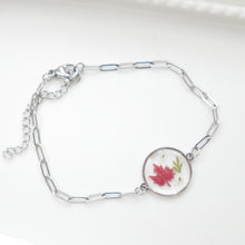 Cargar imagen en el visor de la galería, Collar Gigi blanco - hexa (pequeño)