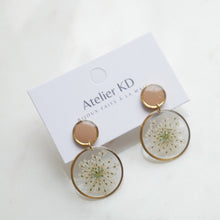 Load image into Gallery viewer, Estelle white and green duo earrings - round (XL)