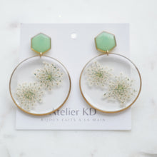 Load image into Gallery viewer, Estelle white and green duo earrings - round (XL)