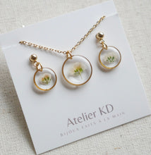 Charger l'image dans la galerie, Parure gigi blanc - rond (petit)