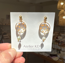 Charger l'image dans la galerie, Boucles d’oreilles Perla - Estelle orange - rond (moyen)