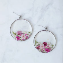 Load image into Gallery viewer, Bouquet earrings - round