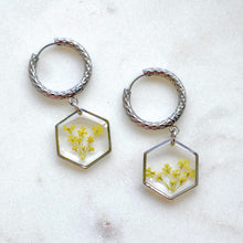 Load image into Gallery viewer, Lola earrings - size M
