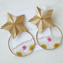 Lataa kuva Galleria-katseluun, Boucles d'oreilles duo - marguerites et rose