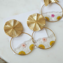 Lataa kuva Galleria-katseluun, Boucles d'oreilles duo - marguerites et rose