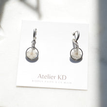 Load image into Gallery viewer, Lola earrings - size S
