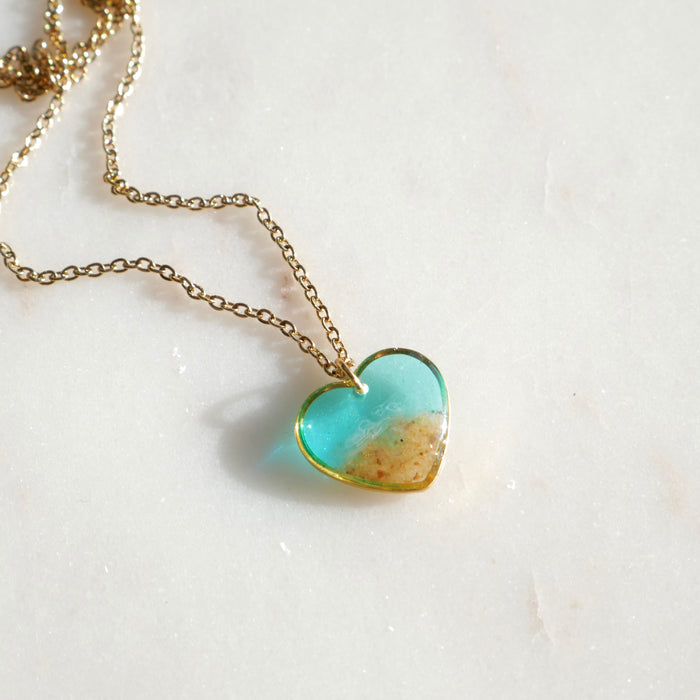 Tulum Necklace-heart (medium)