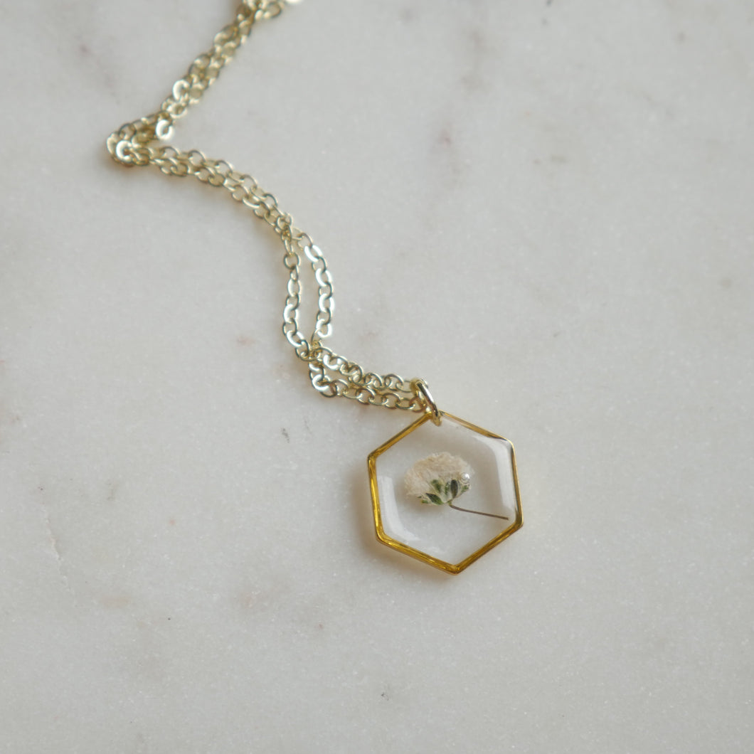 Collier Gigi blanc - hexa (petit)