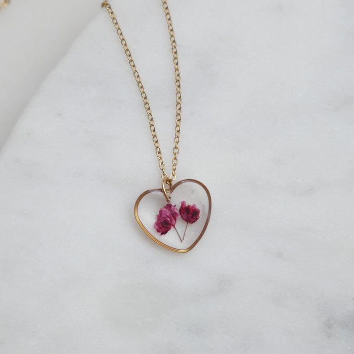Collier Gigi fuschia- coeur (medium 15mm)