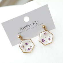 Charger l&#39;image dans la galerie, Boucles d&#39;oreilles les violettes de Léa- hexa (moyen 15mm)
