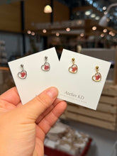 Cargar imagen en el visor de la galería, Boucles d’oreilles Erable - coeur
