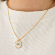 Load image into Gallery viewer, White Soupir necklace - round (small)
