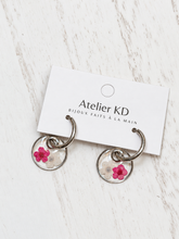 Load image into Gallery viewer, Boucles d'oreilles Dona - spirée rose (rond 16mm)
