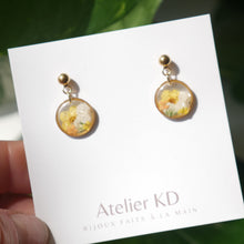 Load image into Gallery viewer, Bouquet necklace - round (small 16mm)
