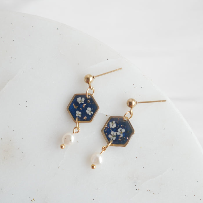 Celestial Earrings - Carrot Flowers - Hexa (12mm)