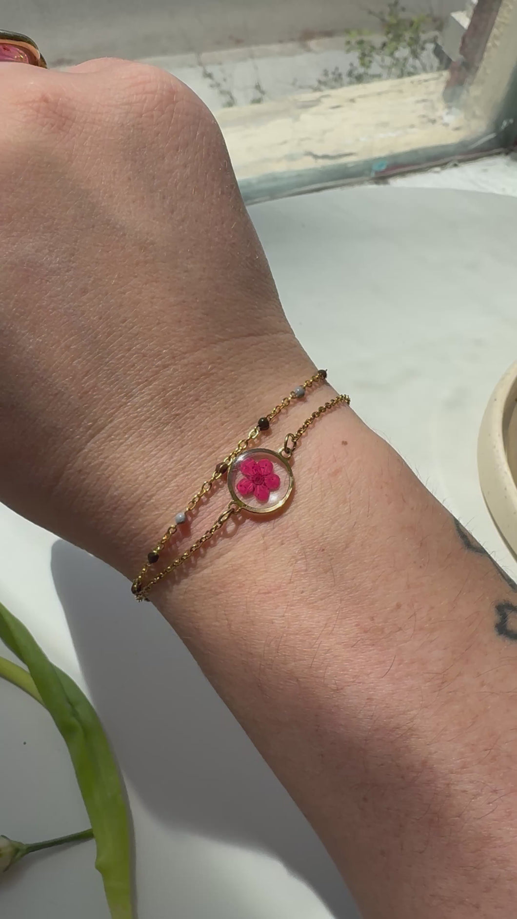 Sofia double bracelet - red and gray/brown/black chain